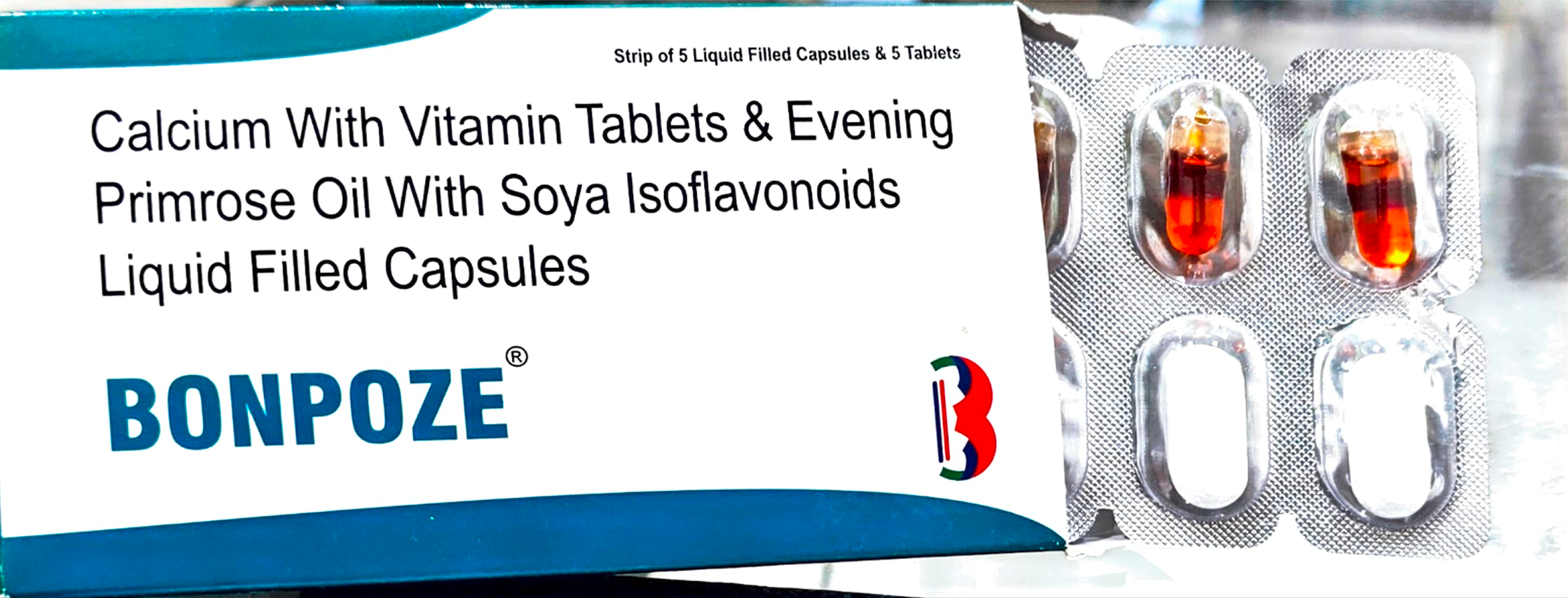 Bonpoze Combikit box and packaging, a two-part menopausal care kit featuring Soya Isoflavonoids, Evening Primrose Oil, and Calcium for climacteric relief by Bon Apress Pharma.